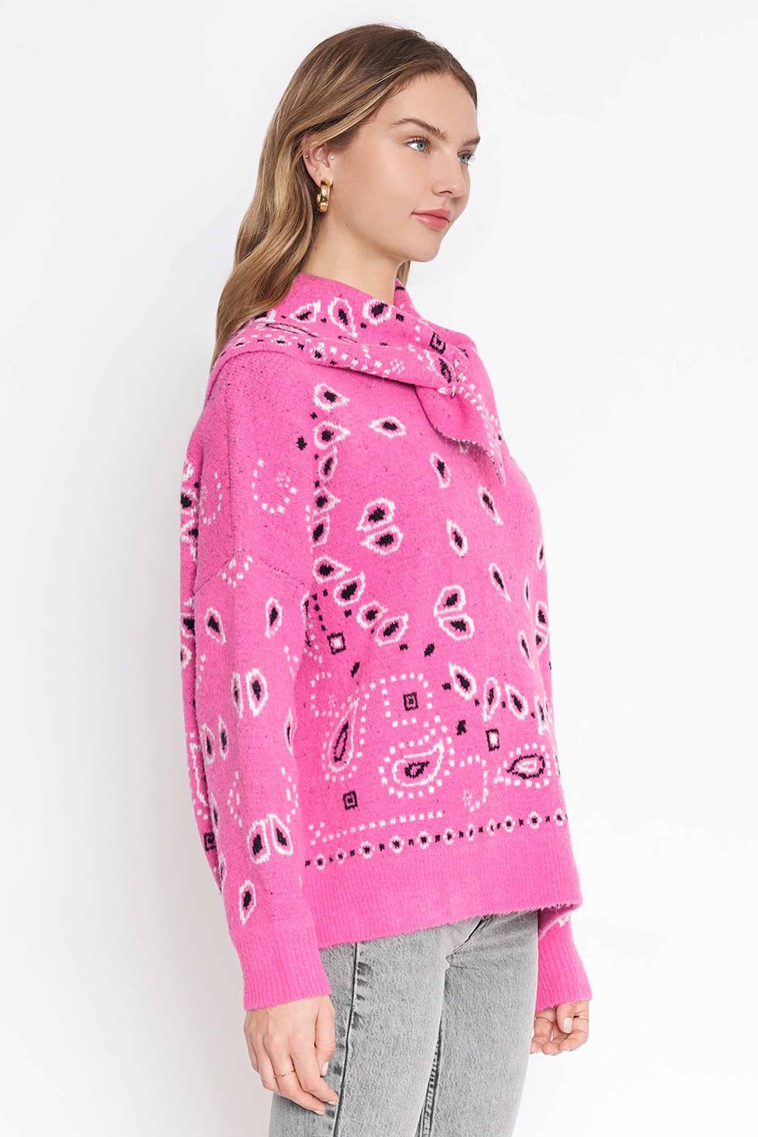 BANDANA SWEATER