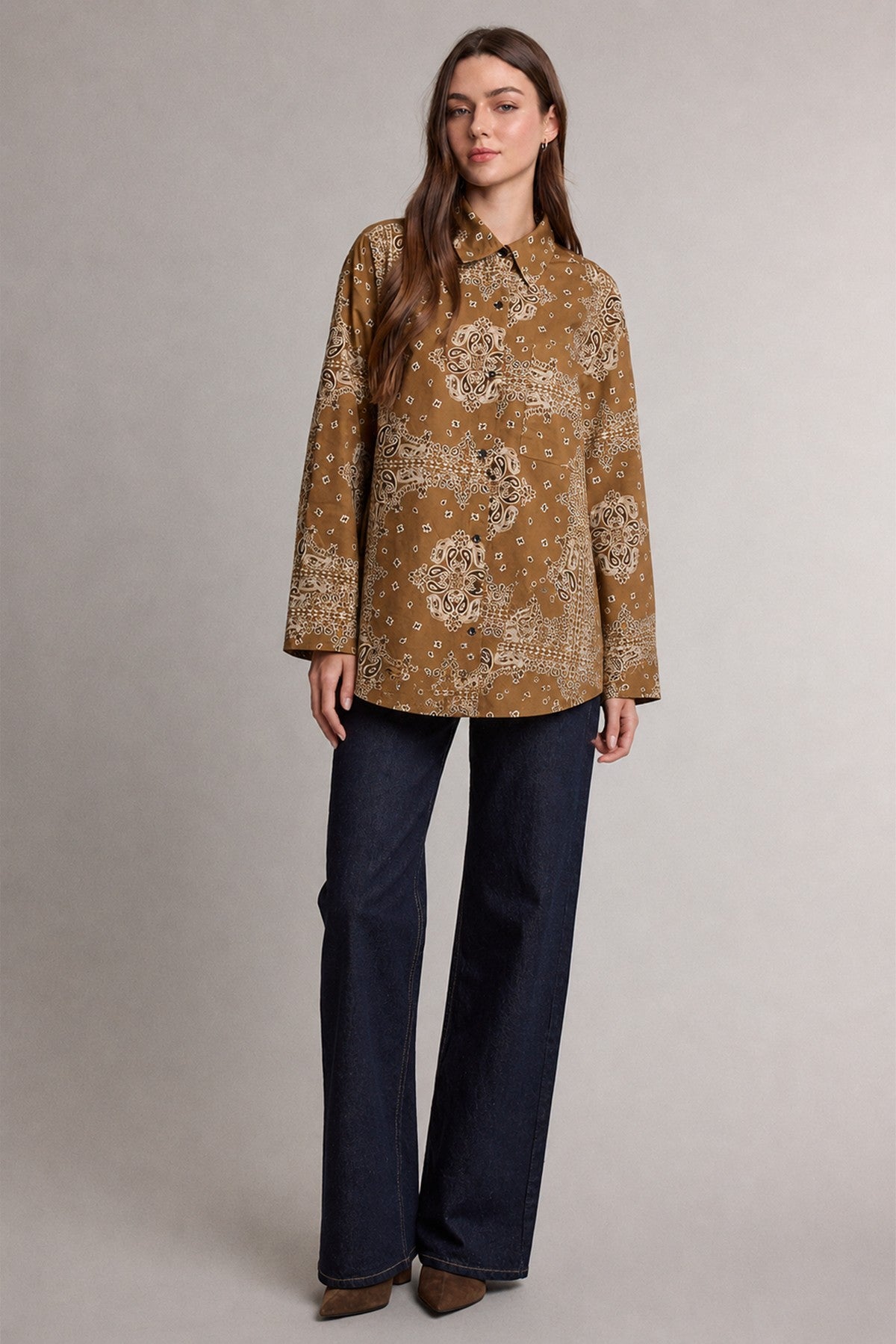 BANDANA PRINT BUTTON UP SHIRT