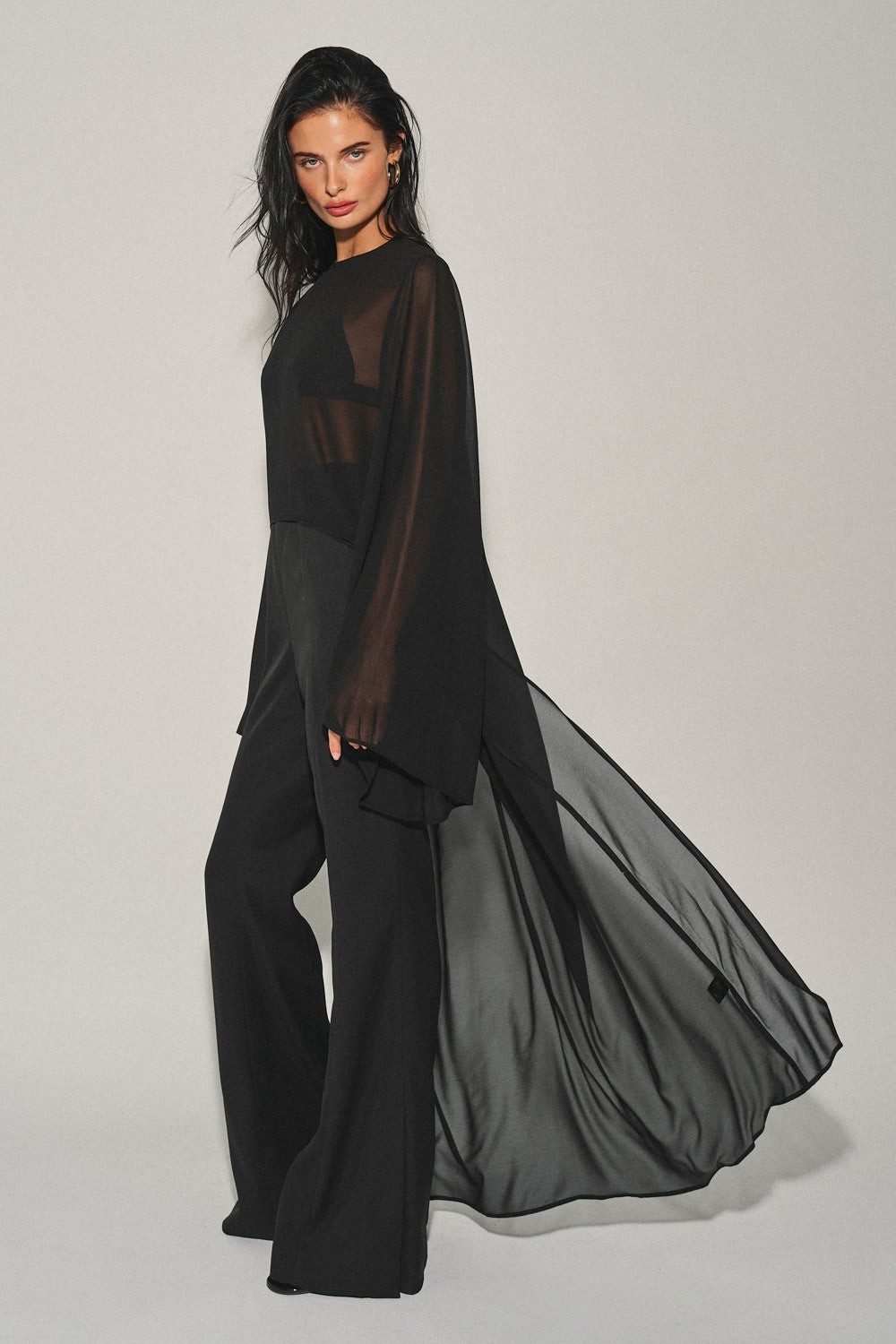 THE MUSE TOP