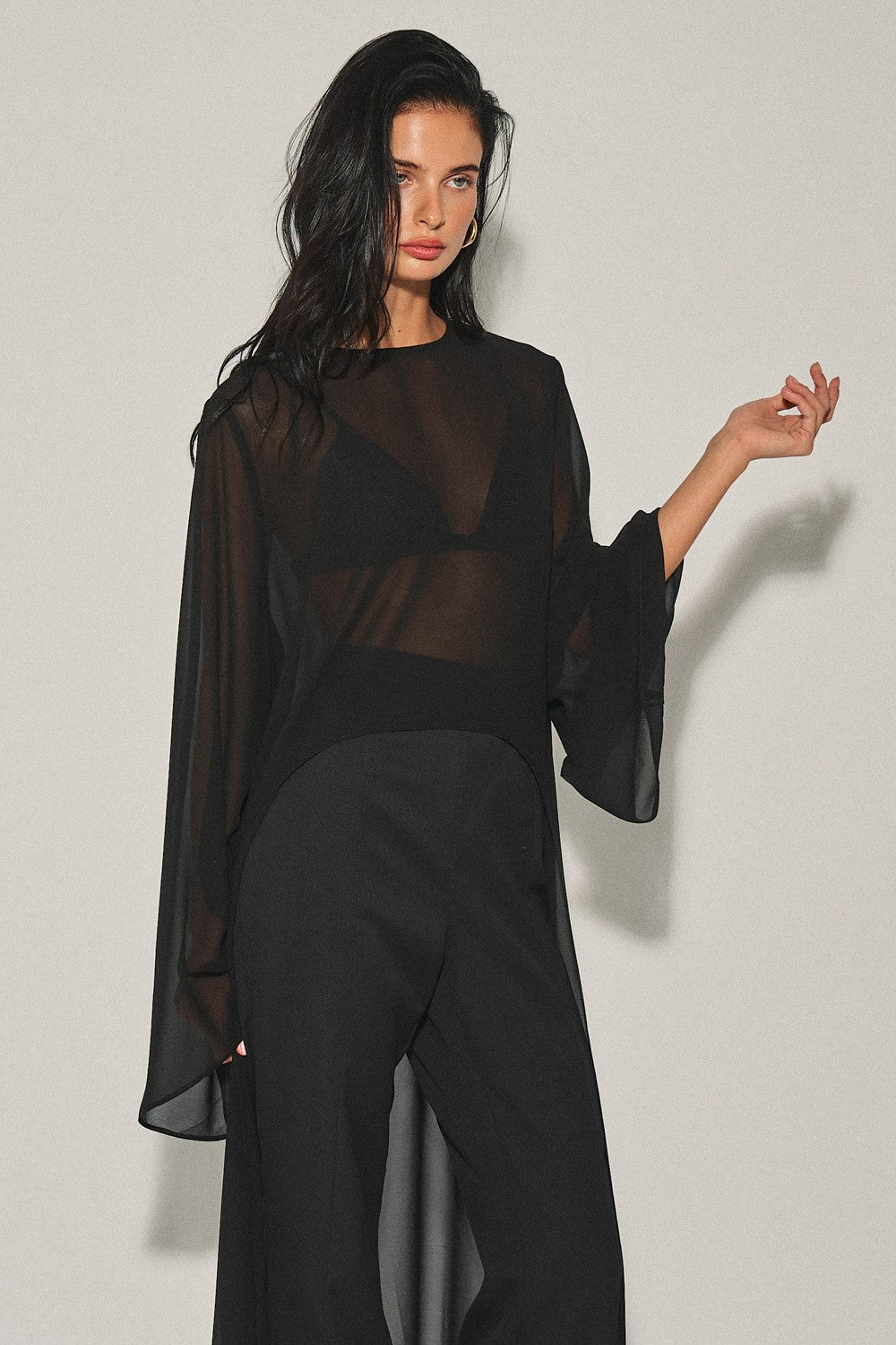 THE MUSE TOP