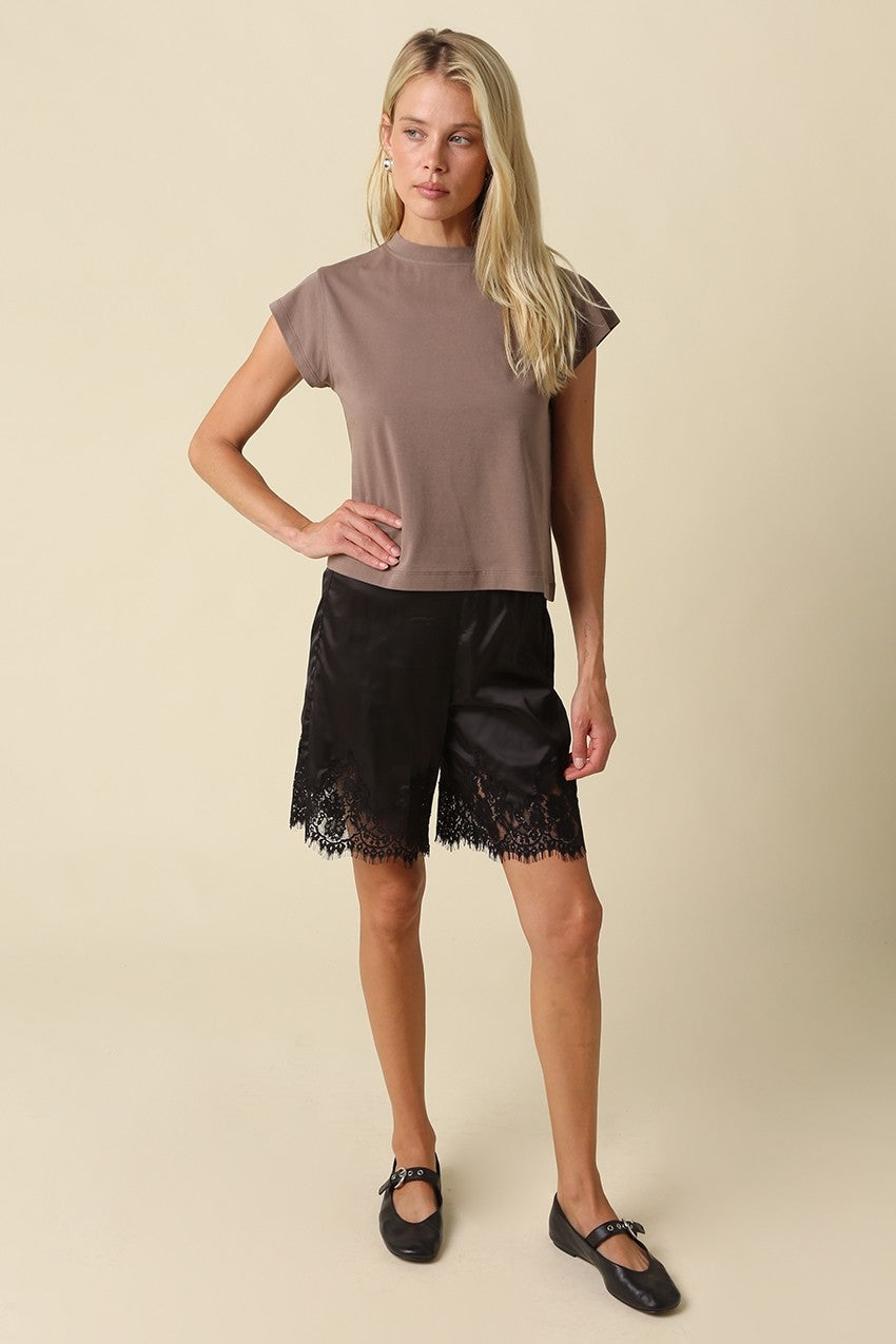 MILLIE LACE TRIM PULL ON SHORTS BLACK