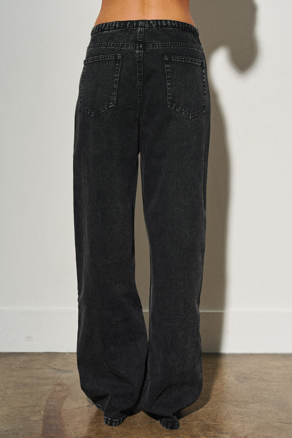 LOW RISE DRAWSTRING DENIM PANTS